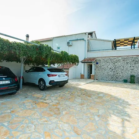 Villa Stone Mia With Pool Sukošan